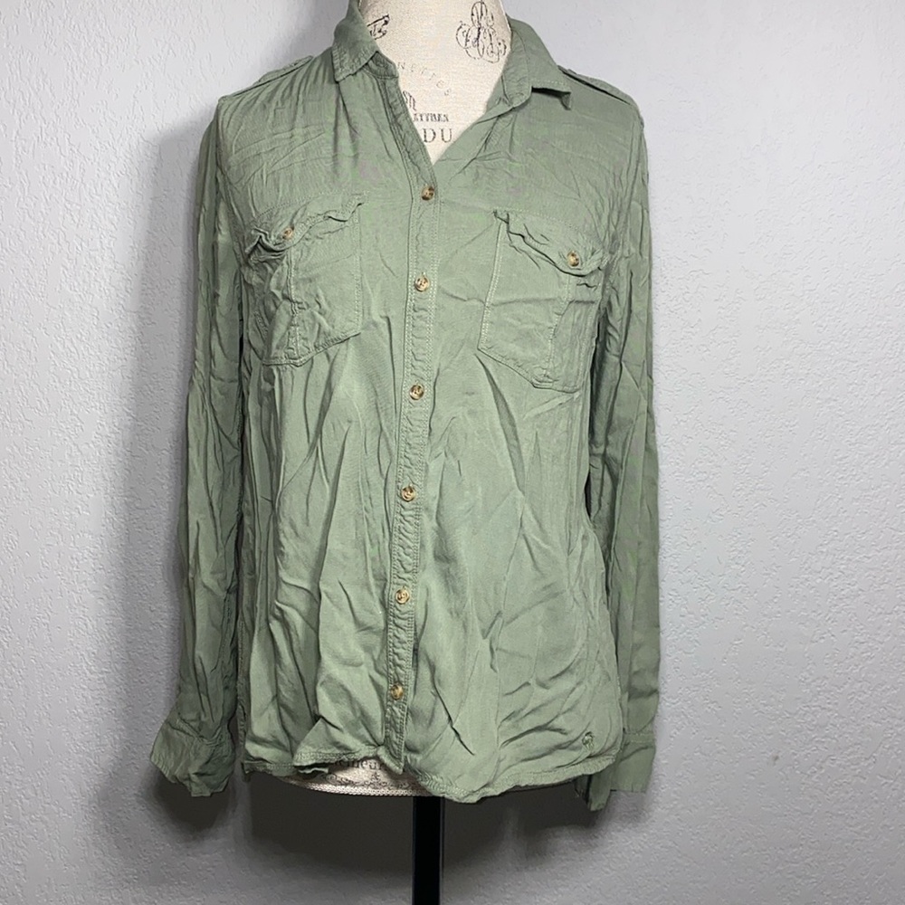 Abercrombie button-down Top